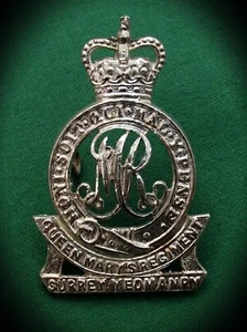 Offiziere Queen Mary's Surrey Yeomanry "QC" ~ Original britisches Militär Mützenabzeichen - Bild 1 von 10