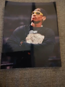 Dennis Rodman with World Heavyweight WCW belt 8X10 PHOTO WRESTLING PICTURE WCW - Picture 1 of 1