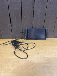 Garmin Nuvi 67LM 6-Inch Automotive GPS - Picture 1 of 9