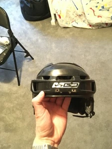 Nike Bauer 8500 Hockey helmet NBH8500M - Picture 1 of 5