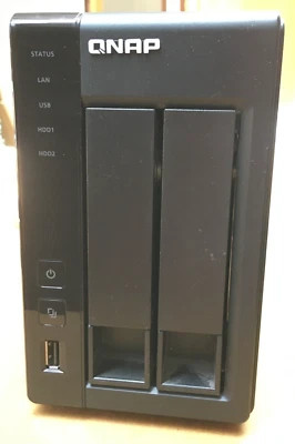 QNAP TS-219P II 2Bay Network Attached Storage NAS Enclosure with PSU & CADDIES - Image 1 of 4