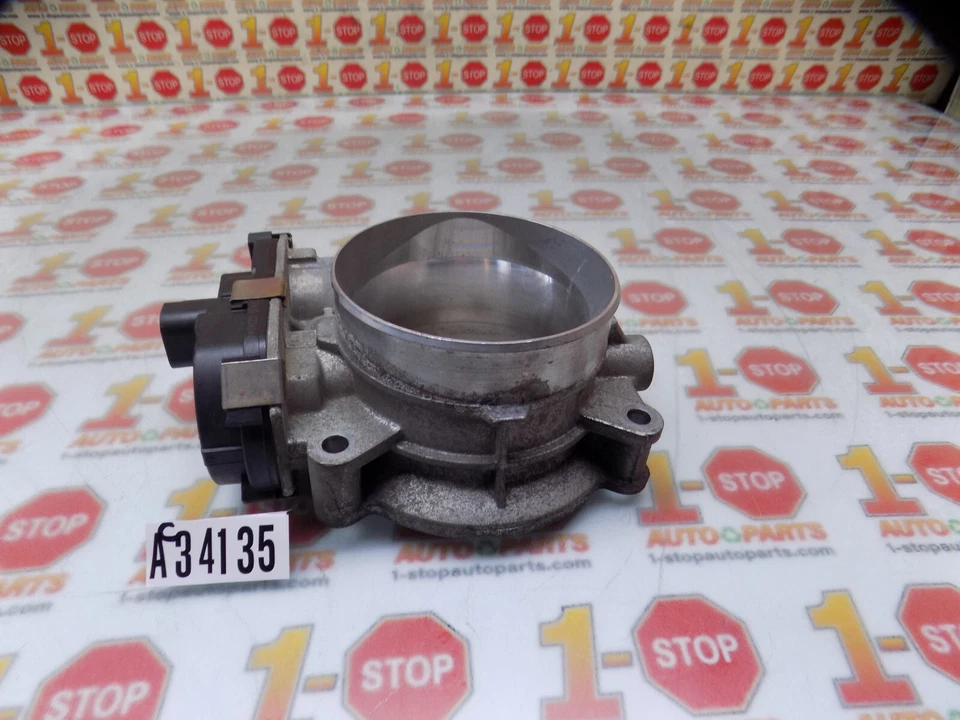 GMC Yukon 2009-2014 carrocería del acelerador 12629992 OEM Foto 1 de 4