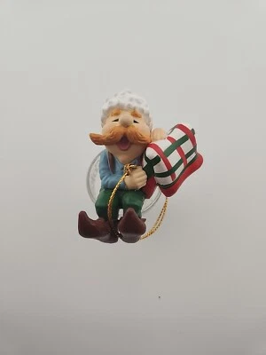 Coca Cola Ornament SLEEPY ELF WITH BLANKET IN COKE GLASS 1992  - Image 1 of 4