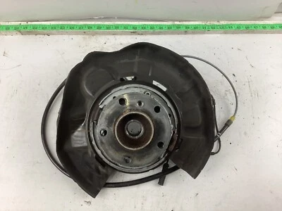 BMW F30 320i xDrive 2012-2015 eje trasero izquierdo buje nudillo 6792247 fabricante de equipos originales Foto 1 de 4