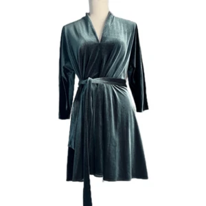 Vestido de fiesta de terciopelo Zara - Imagen 1 de 3