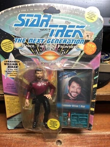 Star Trek Commander William T. Riker Playmates Figure 6074  - Picture 1 of 5