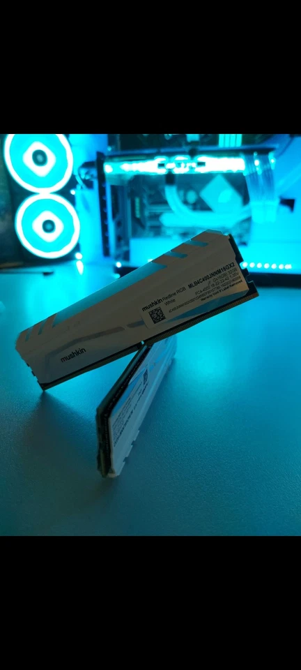 Mushkin DDR4 4000MHZ Arbeitsspeicher RAM 2 X 16GB - Bild 1 von 1