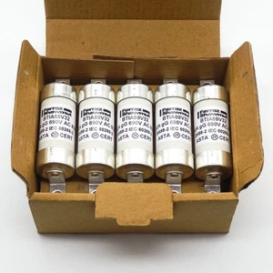 10 Pack of Merson BTIA69V32 P1019258J 460VDC 690VAC 32A Bolted Tag Fuses - Picture 1 of 2