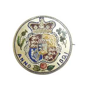 Broche de monedas esmaltado del rey Jorge III media corona. 1821. - Imagen 1 de 2
