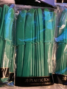 220 Plastic KNIVES Disposable Cutlery strong reusable Wholesale Top Quality - Picture 1 of 3