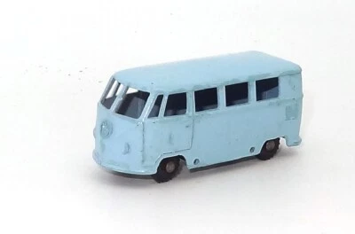 BUDGIE TOYS NO. 12 VOLKSWAGEN BERLINA FURGONETA - AZUL Foto 1 de 4