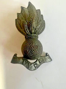 Cap Badge Insignia - Royal Artillery - TYNE. - Picture 1 of 3