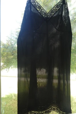 Vestido completo de encaje vintage Vanity Fair para mujer talla 38 de nailon transparente años 80 Foto 1 de 4