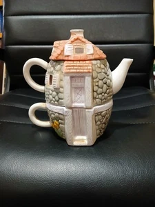 Vintage Applause Tea For One Stackable Tea Pot 6" Tall - Picture 1 of 9