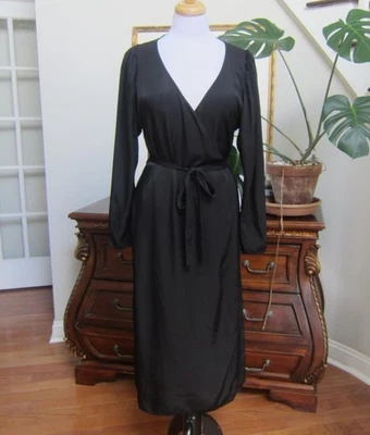 Vestido midi envolvente satinado negro STOCKHOLM ATELIER & OTHER STORIES talla 10 EE. UU. Foto 1 de 4