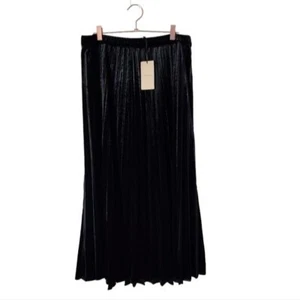 HALOGEN x NORDSTROM pleated midi skirt in black velvet size 1 NEW - Picture 1 of 6