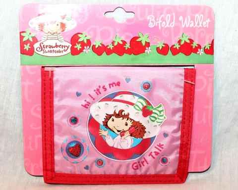 NEW WITH TAGS STRAWBERRY SHORTCAKE BI FOLD PINK WALLET  3-1/2" X 4-1/2" Cover