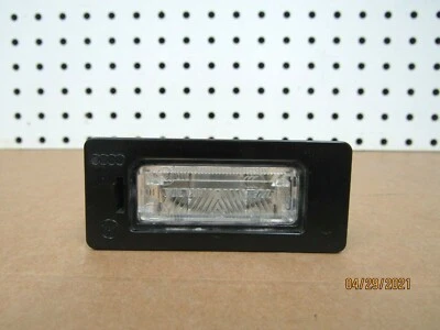 2009 2010 2011 2012 2013 2014 Audi A4 License Plate Light Lamp 8T0943021 OEM - Image 1 of 2