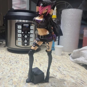 Figur - Diamond Anime süßes Mädchen mit Messer - Bild 1 von 7