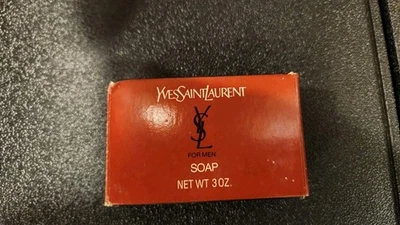 JABÓN PARA HOMBRE YVES SAINT LAURENT 3 OZ Foto 1 de 4
