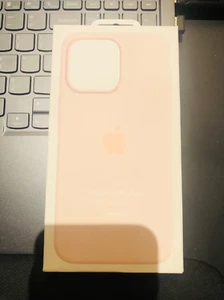Original Apple Silikon Case mit MagSafe für iPhone 15 Pro Max - Hellrosa - Bild 1 von 6