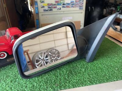 Ford Edge Left Driver LH Power Cream Color 2008 Used OEM Minor Blemishes on Cap - Image 1 of 4