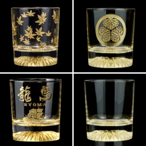 Golden Rock Glass (with Sengoku Warlord family crest) in Kanazawa, JAPAN - Kurum - Picture 1 of 15