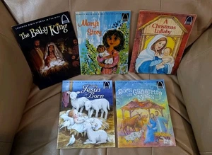 Rare Lot (9) Christmas Themed "Arch Books" Quality Religious Books for Children - Picture 1 of 5