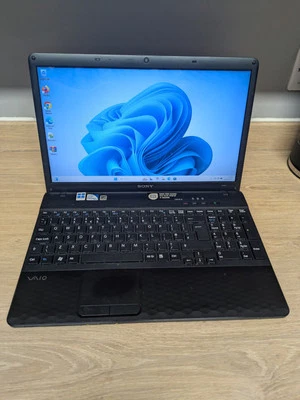 FAST WINDOWS 11 LAPTOP 1TB SSD 8GB RAM 15.6IN SCREEN MS OFFICE AND MORE SONY - Image 1 of 4