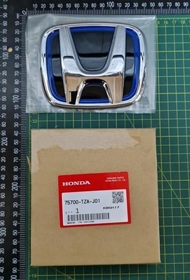 NEW Honda Jazz FRONT BADGE EMBLEM E-HEV GR 2020-2022 / 75700-TZA-J01 GENUINE  - Image 1 of 4