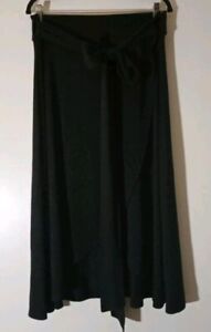 Gap Women's Black A-Line Full Wrap Midi Skirt, Size Large.