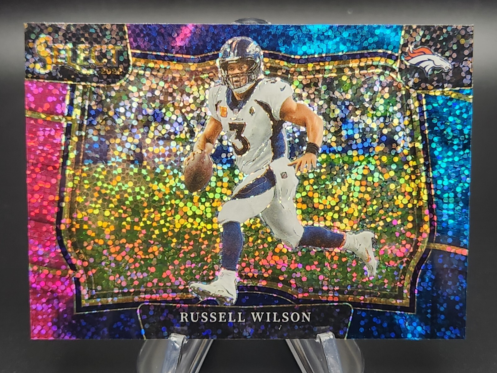 Russell Wilson 2022 Panini Select Cosmic Field Level SSP