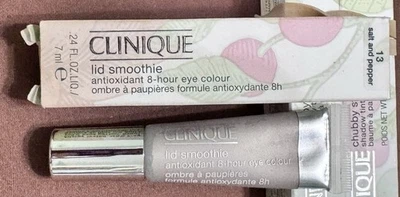 Clinique Lid Smoothie Antioxident 8 Hour Eye Color 13 Salt & Pepper  .24 fl oz - Image 1 of 4