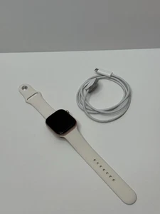 Apple Watch Series 10 46mm GPS Rose Gold w/ M/L Light Blush Sport Band Excellent - Photo 1 sur 5