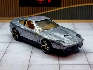 Hot Wheels SPEED MACHINES Ferrari 550 MARANELLO SILBER 2012 - Bild 1 von 8