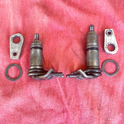 1998 Polaris Xpress 300 shift shaft set with bellcrank low high reverse - Image 1 of 4