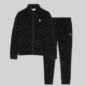 Men’s Fila Black All Over Velour Casual Outfit Set Tracksuits NWT - Picture 1 of 5