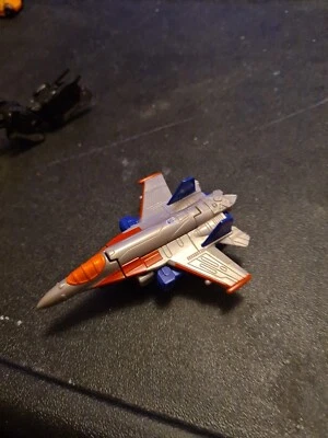 Hasbro Transformers Universe 2 Legends Class Decepticon Starscream - Image 1 of 3