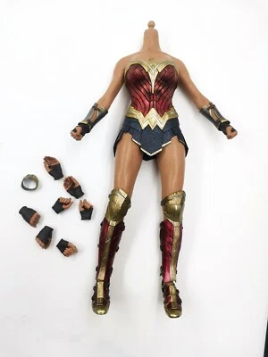 Used Action Body Figure HT 1/6HotToys Dawn of Justice HT MMS359 Wonder Woman 1.0 - Image 1 of 4