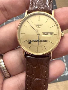 Longines Vintage Herrenuhr Gold Plate Rund Schwarz Und Decker Quarzwerk - Bild 1 von 17