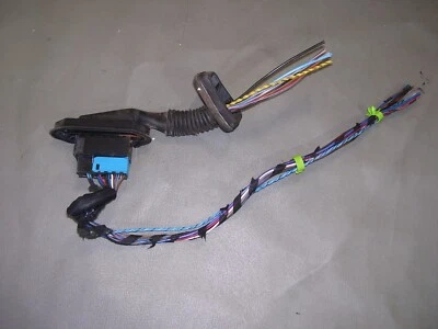 BMW 528i 2000 - arnés de cableado de puerta conector de telar de maletero 8352919 / 8352918 Foto 1 de 4