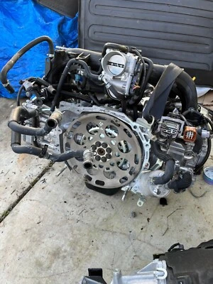 2011-2018 SUBARU FORESTER 2.5I TOURING Engine Assembly OEM - Image 1 of 4