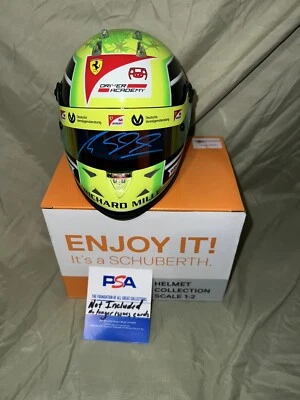 Mick Schumacher Assinado Oficial 2020 Abu Dhabi Teste 1:2 Mini Capacete Haas PSA/DNA - Imagem 1 de 4