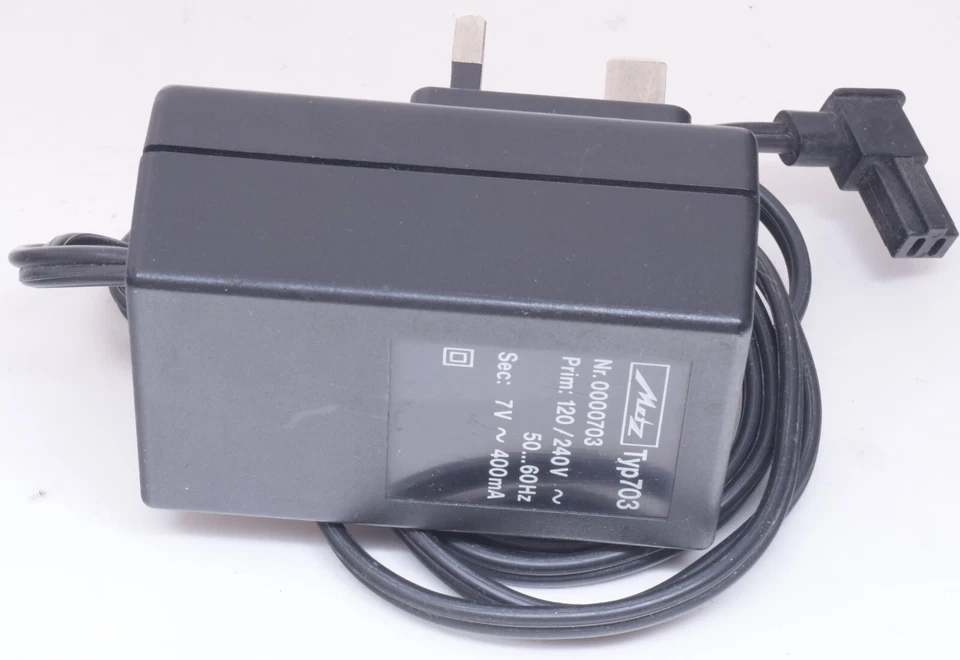 METZ 45 Flash Charger 703 - Image 1 of 1