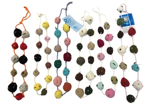 HALSKETTE GEHÄKELTE KUGELN MODESCHMUCK HANDARBEIT UMLAUF 30 CM - Bild 1 von 1