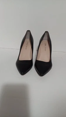 Zapatos de salón Ivanka Trump Lysa negros para mujer 7,5 M Foto 1 de 4