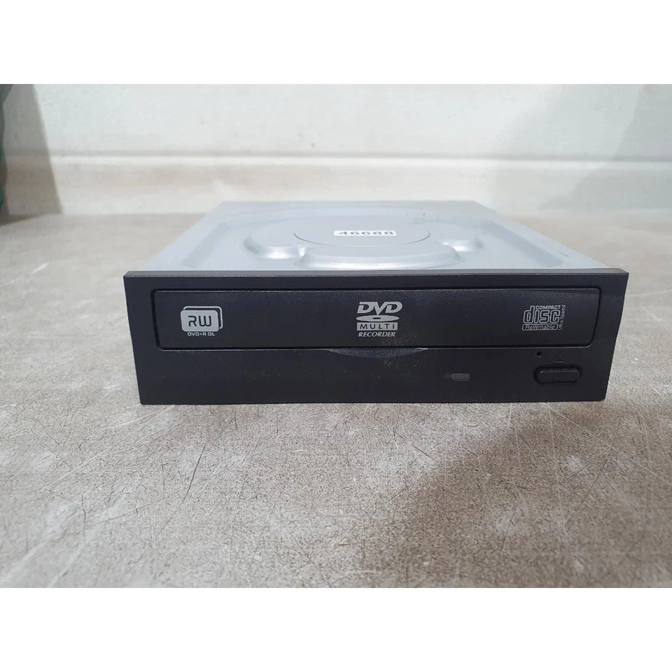 Lite-On iHAS124-19 B Internal DVD/CD Rewritable Drive Ultra Speed SATA for PC - Image 1 of 4
