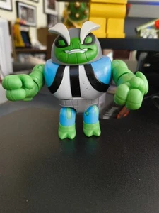 Ben 10: Slapback : Action Figure: Bandai : Loose. - Picture 1 of 4
