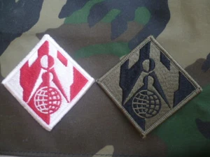 US ARMY~ENGINEER CORPS~SHOULDER PATCHES / SHOULDER SLEEVE INSIGNIA~SSI~ - Picture 1 of 2
