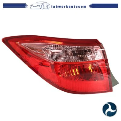 Driver Left Side For 2017 2018 2019 Toyota Corolla Sedan Outer Tail Lights Red Foto 1 de 4